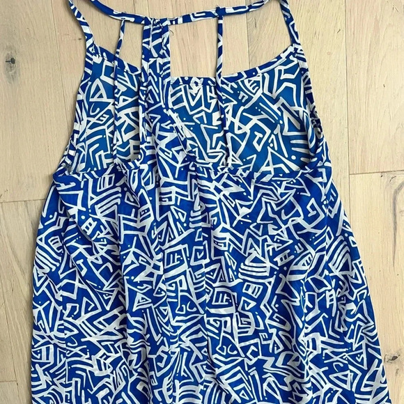 Cy Blue/White Patterned Tank - Picture 2 of 3
